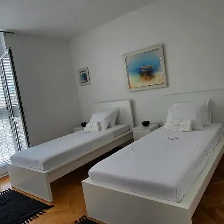 Апартаменти Lenci Спліт